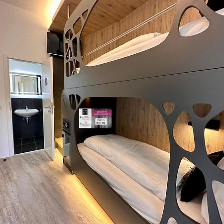 Smarty Cologne Dom Hotel - Boardinghouse - Kontaktloser Self Check-In Buitenkant foto
