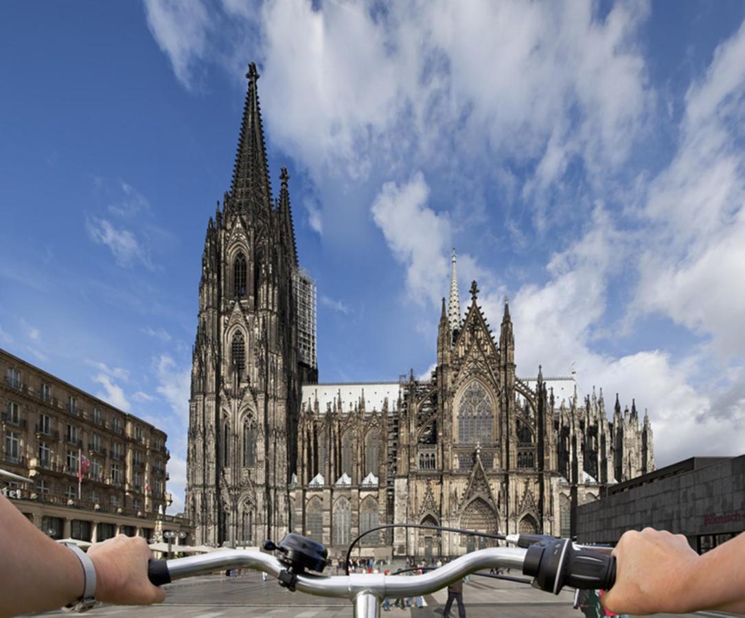 Smarty Cologne Dom Hotel - Boardinghouse - Kontaktloser Self Check-In Buitenkant foto
