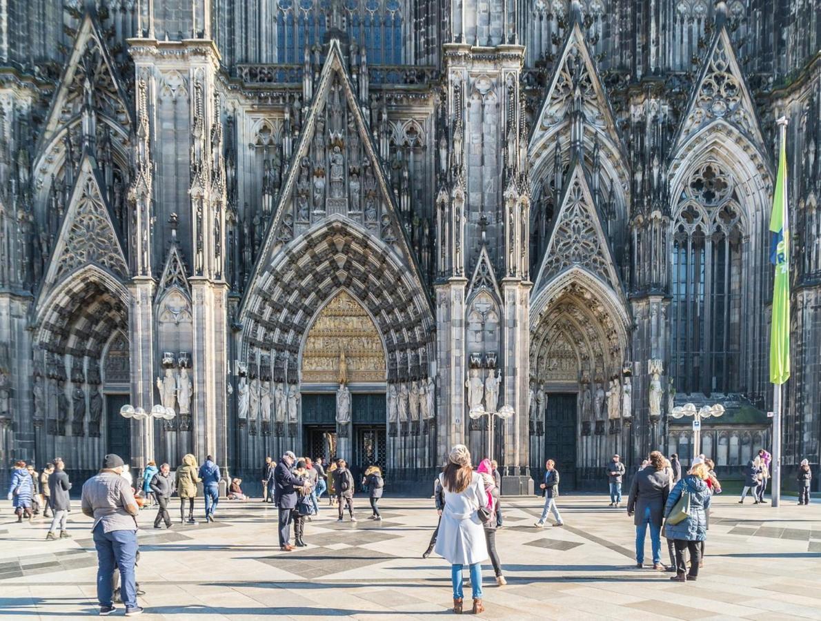 Smarty Cologne Dom Hotel - Boardinghouse - Kontaktloser Self Check-In Buitenkant foto