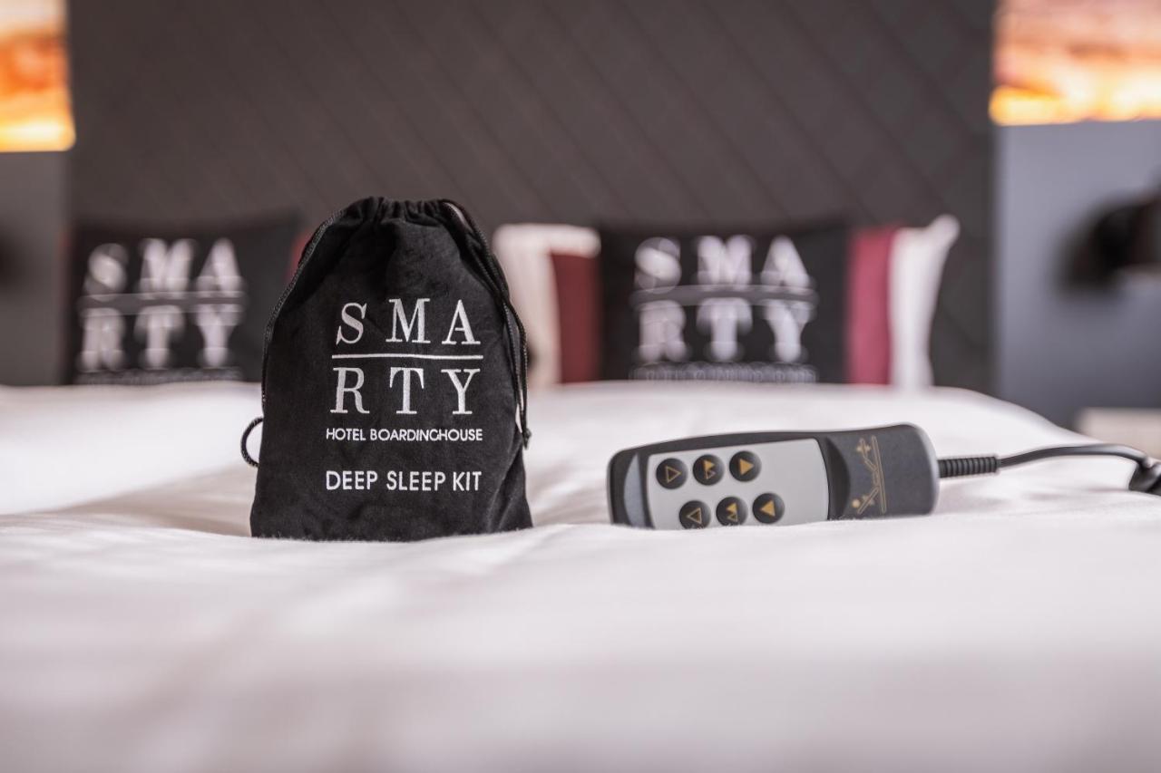 Smarty Cologne Dom Hotel - Boardinghouse - Kontaktloser Self Check-In Buitenkant foto