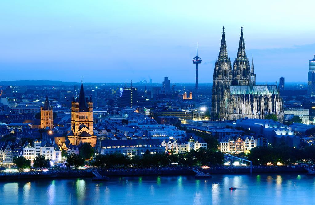 Smarty Cologne Dom Hotel - Boardinghouse - Kontaktloser Self Check-In Buitenkant foto
