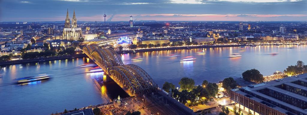 Smarty Cologne Dom Hotel - Boardinghouse - Kontaktloser Self Check-In Buitenkant foto